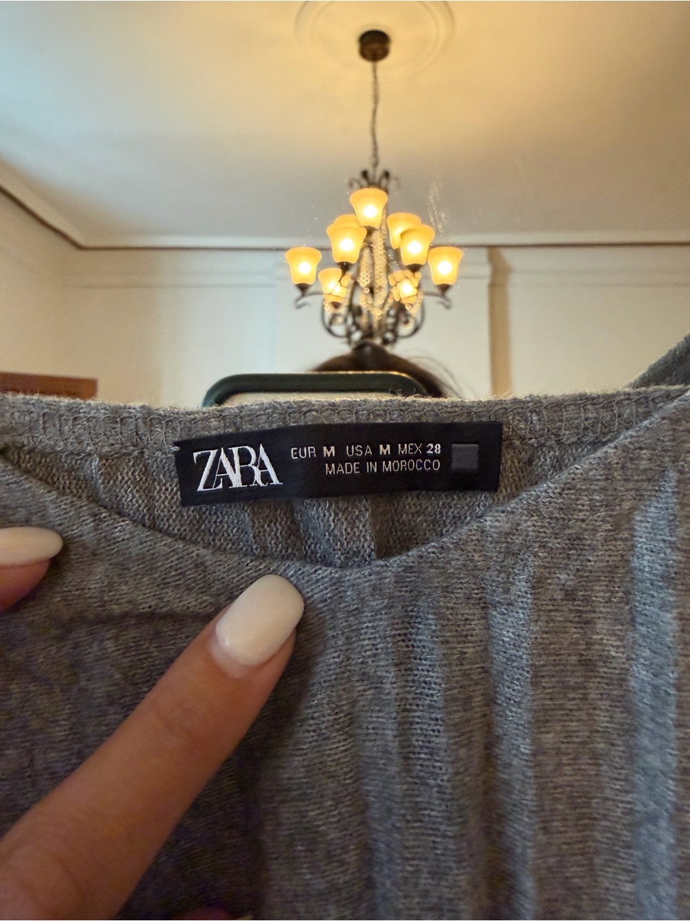 Zara Gray Ribbed V-Neck Spaghetti Strap Cami - Size M - Picture 5 of 6